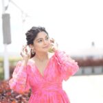 Pooja Sawant Instagram - When that old version of you ends , so will the connections attached to it 🌸💕 Outfit by @ranbirmukherjeeofficial Styled by @styledbyshakti Make up hair @sheetalpalsande 🎥 @niraj_sarda