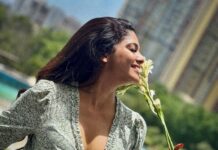Pooja Sawant Instagram - May we all win over every pain , sadness and sorrow we suffer 😇 may we all smile from our heart ♥️ may we all win over every darkness we face in our life 💫