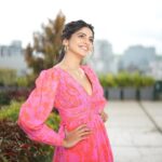 Pooja Sawant Instagram - Dancing in my favourite colour palate 🌸 Outfit by @ranbirmukherjeeofficial Styling @styledbyshakti Makeup hair @sheetalpalsande Photography @niraj_sarda