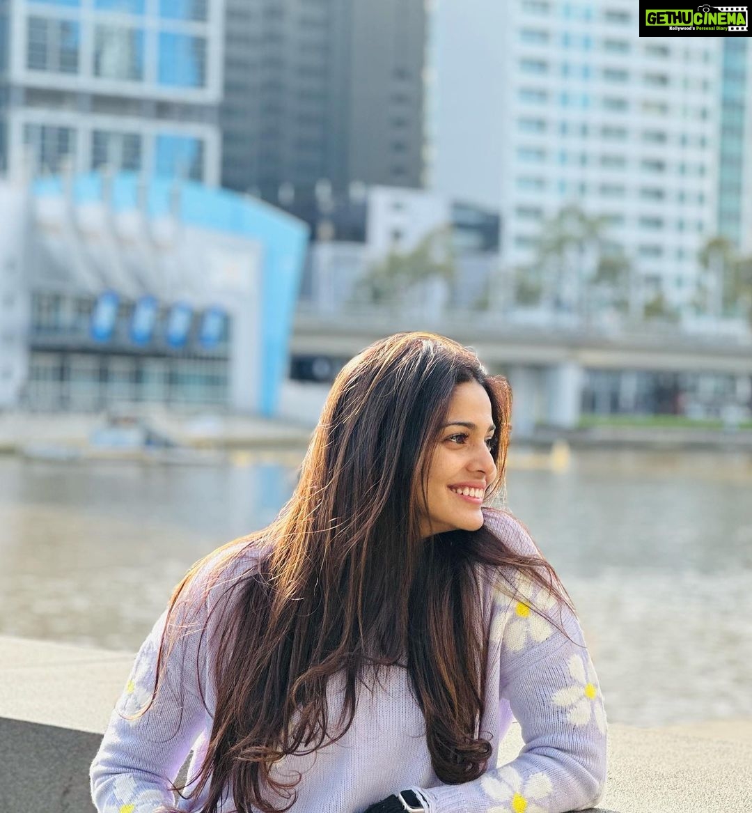 Pooja Sawant Instagram - If the universe put a dream in your heart , it has every intention for you to make it happen 💫 have faith