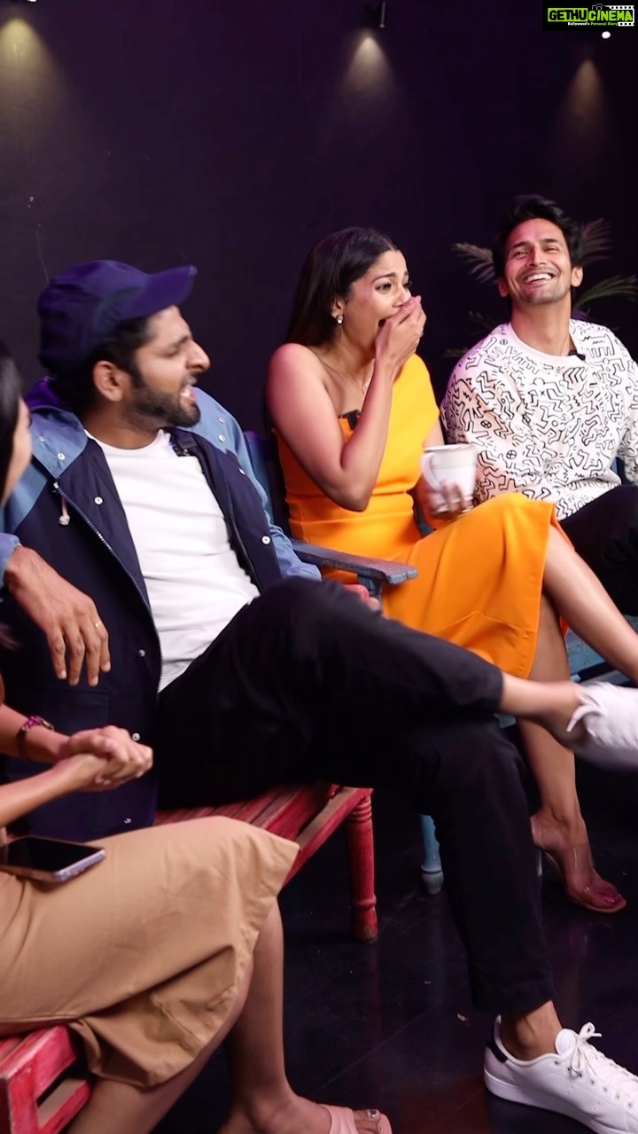 Pooja Sawant Instagram - Apni Yaari… Caught in the act! Did you catch our hilarious candid chat on @lokmatfilmy yet?