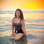 Poonam Bajwa Instagram - It’s a good morning It’s a great morning It’s the best morning ever in the history of mornings ♥️♥️♥️♥️♥️♥️♥️♥️♥️ Mandrem Beach