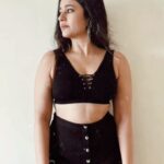 Poonam Bajwa Instagram - 🌚🪐✔️