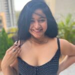 Poonam Bajwa Instagram - 🌻🦋#loveabounds