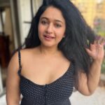 Poonam Bajwa Instagram - 🌻🦋#loveabounds