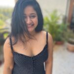 Poonam Bajwa Instagram - 🌻🦋#loveabounds