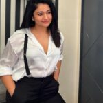Poonam Bajwa Instagram - #mirrormusings