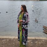 Poonam Dhillon Instagram – Enjoying the lovely weather & company of Friends .. #lovelyweather #lovelyfriends #grateful #thankyougod