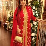 Poonam Dhillon Instagram -