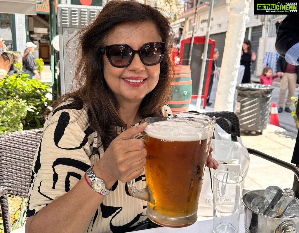 Poonam Dhillon Instagram - Happy Birthday to Dearest Special Amazing name sake Friend Poonam @psahgal . Have a super Special Birthday and continue to enjoy a fabulous year filled with Love , Happiness & Satisfaction !! You truly are a caring & special friend ❤️🥰❤️ Love & More Love