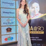 Poonam Dhillon Instagram - What a Afternoon.. Emotions, Pride ,Awe @asha.bhosle ji announcing her Mega show in Dubai on the landmark #90thbirthday . The Love,Respect, reverence all have for their #ICONIC #LEGEND is unparalleled . Was with such love and warmth Aai introduced my daughter @palomadhillon to the media. I think there is no one like #ashabhosle ji. Blessed to have her in my life . #ashabhosleindubai September 8th . So looking forward. ♥️💕🥰 Taj Lands End, Mumbai