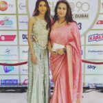 Poonam Dhillon Instagram - What a Afternoon.. Emotions, Pride ,Awe @asha.bhosle ji announcing her Mega show in Dubai on the landmark #90thbirthday . The Love,Respect, reverence all have for their #ICONIC #LEGEND is unparalleled . Was with such love and warmth Aai introduced my daughter @palomadhillon to the media. I think there is no one like #ashabhosle ji. Blessed to have her in my life . #ashabhosleindubai September 8th . So looking forward. ♥️💕🥰 Taj Lands End, Mumbai
