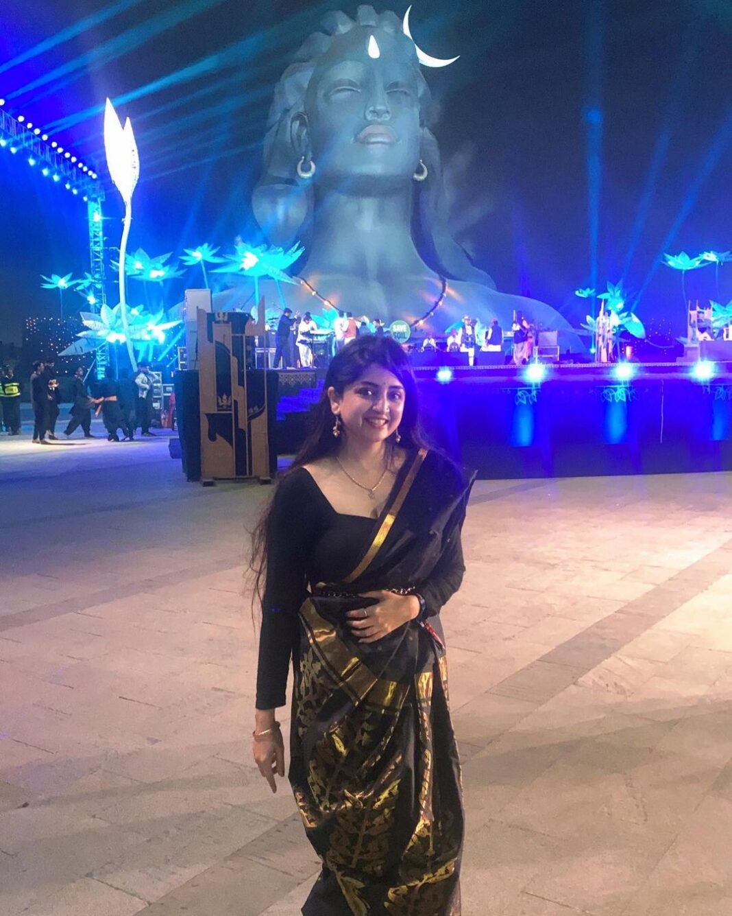 Poonam Kaur Instagram - Wearing a national award winning weave from Coimbatore ✊