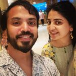 Poonam Kaur Instagram - Good old #friendshipgoals @love.4.cooking 💓 #gajuwaka #Vishakapatnam #cityofdestiny #memories #nift Actually I like it when men can cook 🥳 and feed me 😎