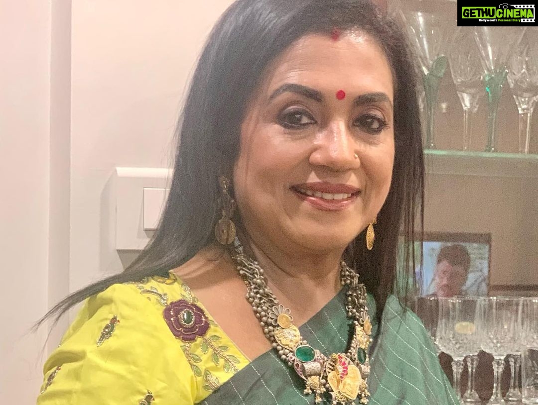 Poornima Bhagyaraj Instagram - At the trailer and audio launch of #rudran @priyabhavanishankar @kikivijay11 @kathiresan_official @mspinkpantherjewel @poornimas_store