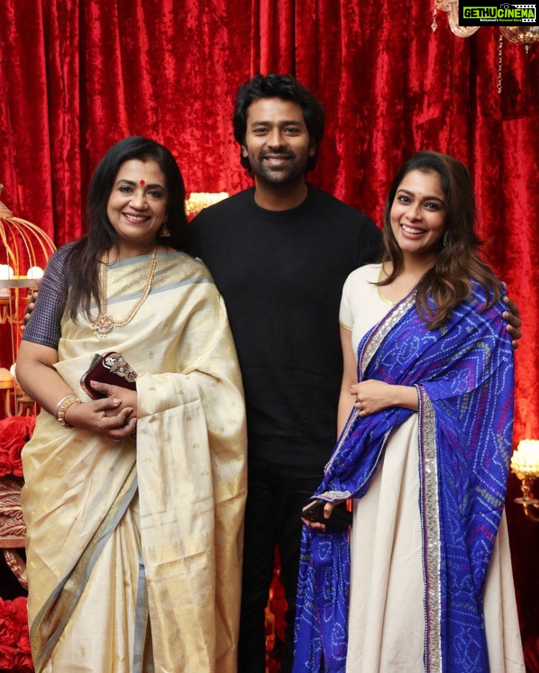 Poornima Bhagyaraj Instagram - With my two darlings😍🥰dressed for a wedding