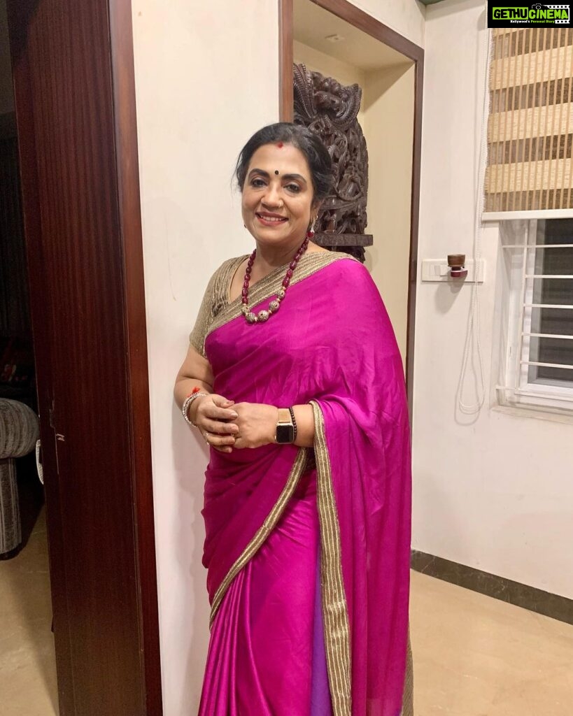 Poornima Bhagyaraj Instagram - Season to dress up. Saree and blouse by @poornimas_store
