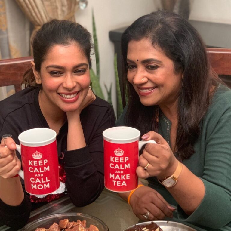 Poornima Bhagyaraj Instagram - Dearest Kiki, lots and lots of love to you today and always. Thank you for coming into our lives and making us complete. Happy birthday with lots of 🤗🤗🤗🤗&😘😘😘😘