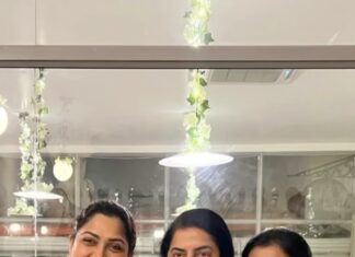 Poornima Bhagyaraj Instagram - We had a fabulous experience at our Resin art workshop yesterday with @khushsundar @suhasinihasan @poornimabhagyaraj working on their stunning masterpieces 💯 . . . For upcoming workshops DM @tints.and.inks . . . . . . 📽️ @ipranavkiran @sairamm_s . . . . . . . . #resinworkshop #resinartworkshop #chennaiworkshop #thingstodoinchennai #offlineresinworkshop #offlineworkshop #artworkshops #resinworkshops #chennaiartist #chennaiartworkshop #newtochennai Chennai, India