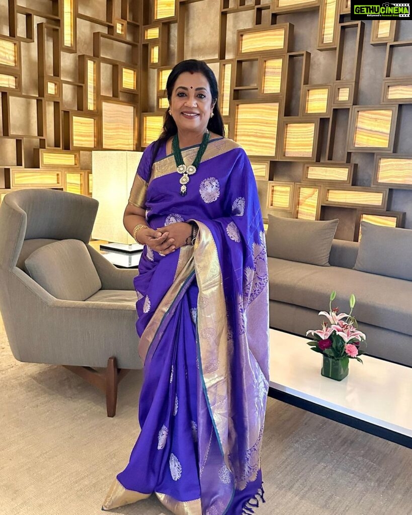 Poornima Bhagyaraj Instagram - Love this MS blue saree. Thanks @suhasinihasan and @suresh.chakravarthy for these photos. Love the special jewellery from @rimliboutique and blouse from @poornimas_store