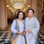 Poornima Bhagyaraj Instagram - Friends become family and celebrations become togetherness . Loved this short break @suhasinihasan @khushsundar @poonam_dhillon_ @sujataavijaykumar