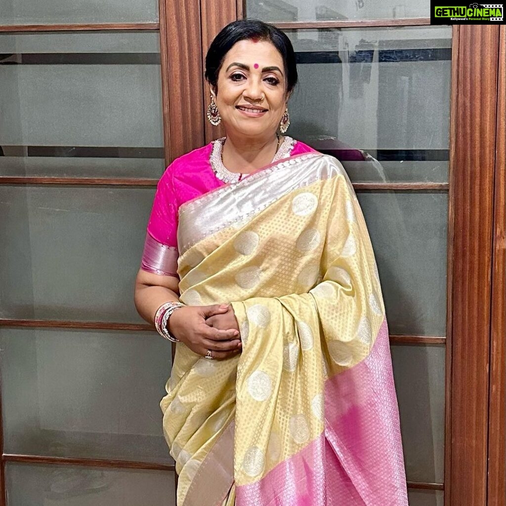 Poornima Bhagyaraj Instagram - Dressing up for an occasion. Outfit by @poornimas_store