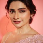 Prachi Deasi Instagram - 🌸🕊️ #lafzbheegehain @sufiscore Photography - @shivamguptaphotography Styling - @ankitamane11 Saree - @shilpsutra @ascend.rohank Jewellery - @jizai.in Potli - @oceana_clutches Managed by - @tarikasingh Hair - @little_hair_poetry Makeup - @abhishekindu