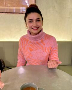 Prachi Desai Instagram - Did somebody say ‘Barbie season’ 😋💁🏻‍♀️ ☕️🌨️