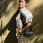 Prachi Deasi Instagram - My mom takes the best pictures 🥹 Sun-Daze! ☀️