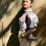 Prachi Deasi Instagram - My mom takes the best pictures 🥹 Sun-Daze! ☀️