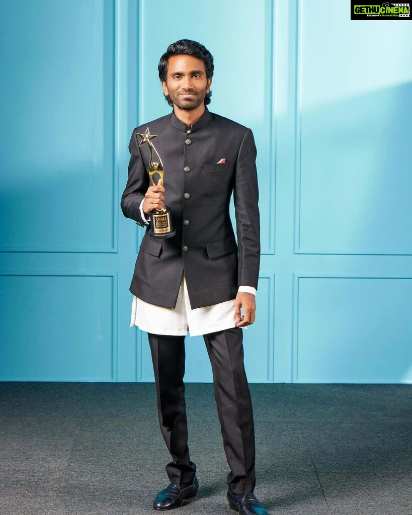 Actor Pradeep Ranganathan HD Instagram Photos and Wallpapers May 2024 ...