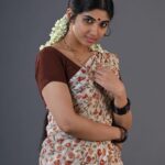 Pragya Nagra Instagram - Vintage🌺 #telugugirls #telugumemes #teluguammayi #teluguactress #tamilgirls #telugugirl #telugucinema #teluguboys #keralagirls #tollywood #biggbosstelugu #telugureels #trending #hyderabad #micset #telugustatus #teluguhot #tamilgirl #tamilponnu #telugumovies #telugusongs #maheshbabu #telugupeople #vijaydevarakonda #telugubgm #bollywood #alluarjun #teluguwhatsappstatus #samantha #tamilheroine