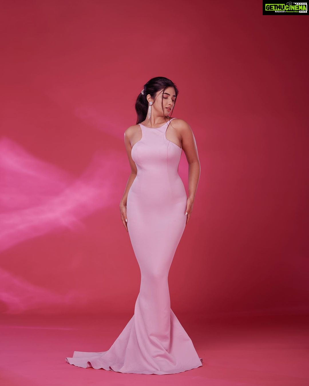 Pragya Nagra Instagram - Mermaid Barbie🧜🏻♀️ STARRING @pragyanagra Photography and post production @plan.b.actions by @jibinartist Styling @styled_by_arundev Wearing @devraagh Makeup: @makeup_by_shibinantony Studio @maxxocreative , @studio_maxxo PR @maxxo_celebrity Special thanks to @huwais.majeed #keralagirls #malayaligirl #malayalamcinema #malayalammovie #onam #telugugirls #teluguammayi #teluguactress #tamilgirls #telugugirl #telugucinema#tollywood #biggbosstelugu #telugureels #trending #hyderabad #telugustatus #teluguhot #tamilgirl #tamilponnu #telugumovies #telugusongs #telugubgm #samantha #tamilheroine