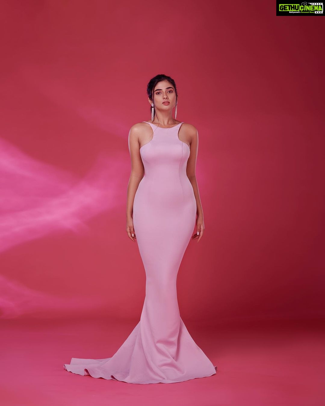 Pragya Nagra Instagram - Mermaid Barbie🧜🏻♀️ STARRING @pragyanagra Photography and post production @plan.b.actions by @jibinartist Styling @styled_by_arundev Wearing @devraagh Makeup: @makeup_by_shibinantony Studio @maxxocreative , @studio_maxxo PR @maxxo_celebrity Special thanks to @huwais.majeed #keralagirls #malayaligirl #malayalamcinema #malayalammovie #onam #telugugirls #teluguammayi #teluguactress #tamilgirls #telugugirl #telugucinema#tollywood #biggbosstelugu #telugureels #trending #hyderabad #telugustatus #teluguhot #tamilgirl #tamilponnu #telugumovies #telugusongs #telugubgm #samantha #tamilheroine