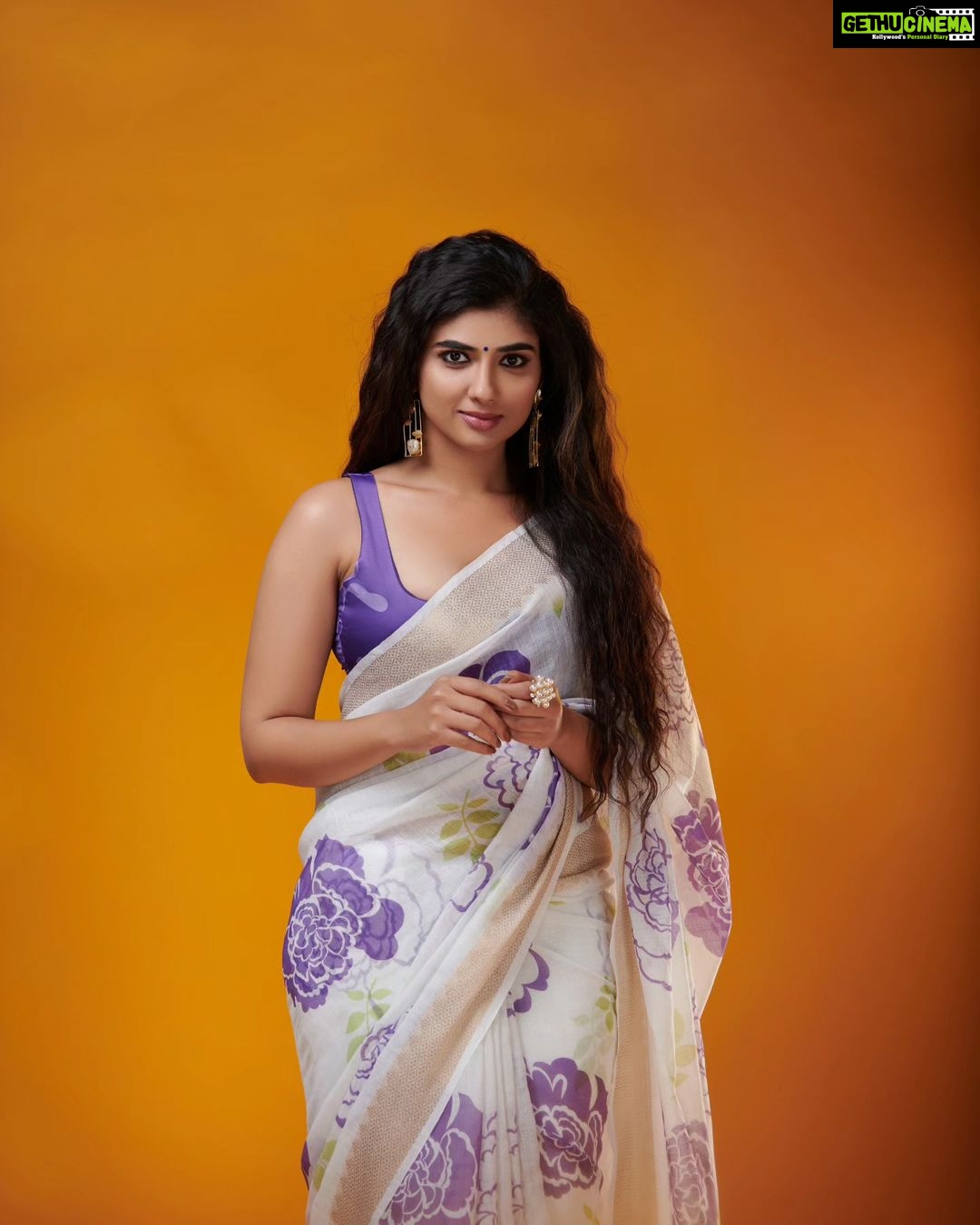 Pragya Nagra Instagram - STARRING @pragyanagra Photography and post production @plan.b.actions by @jibinartist Styling @styled_by_arundev Wearing @devraagh Makeup: @makeup_by_shibinantony Studio @maxxocreative , @studio_maxxo PR @maxxo_celebrity Special thanks to @huwais.majeed #keralagirls #malayaligirl #malayalamcinema #malayalammovie #onam #telugugirls #teluguammayi #teluguactress #tamilgirls #telugugirl #telugucinema#tollywood #biggbosstelugu #telugureels #trending #hyderabad #telugustatus #teluguhot #tamilgirl #tamilponnu #telugumovies #telugusongs #telugubgm #samantha #tamilheroine
