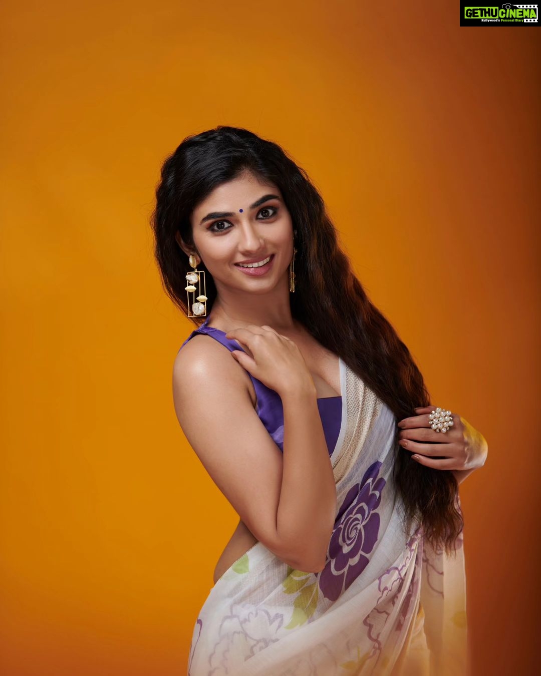 Pragya Nagra Instagram - STARRING @pragyanagra Photography and post production @plan.b.actions by @jibinartist Styling @styled_by_arundev Wearing @devraagh Makeup: @makeup_by_shibinantony Studio @maxxocreative , @studio_maxxo PR @maxxo_celebrity Special thanks to @huwais.majeed #keralagirls #malayaligirl #malayalamcinema #malayalammovie #onam #telugugirls #teluguammayi #teluguactress #tamilgirls #telugugirl #telugucinema#tollywood #biggbosstelugu #telugureels #trending #hyderabad #telugustatus #teluguhot #tamilgirl #tamilponnu #telugumovies #telugusongs #telugubgm #samantha #tamilheroine