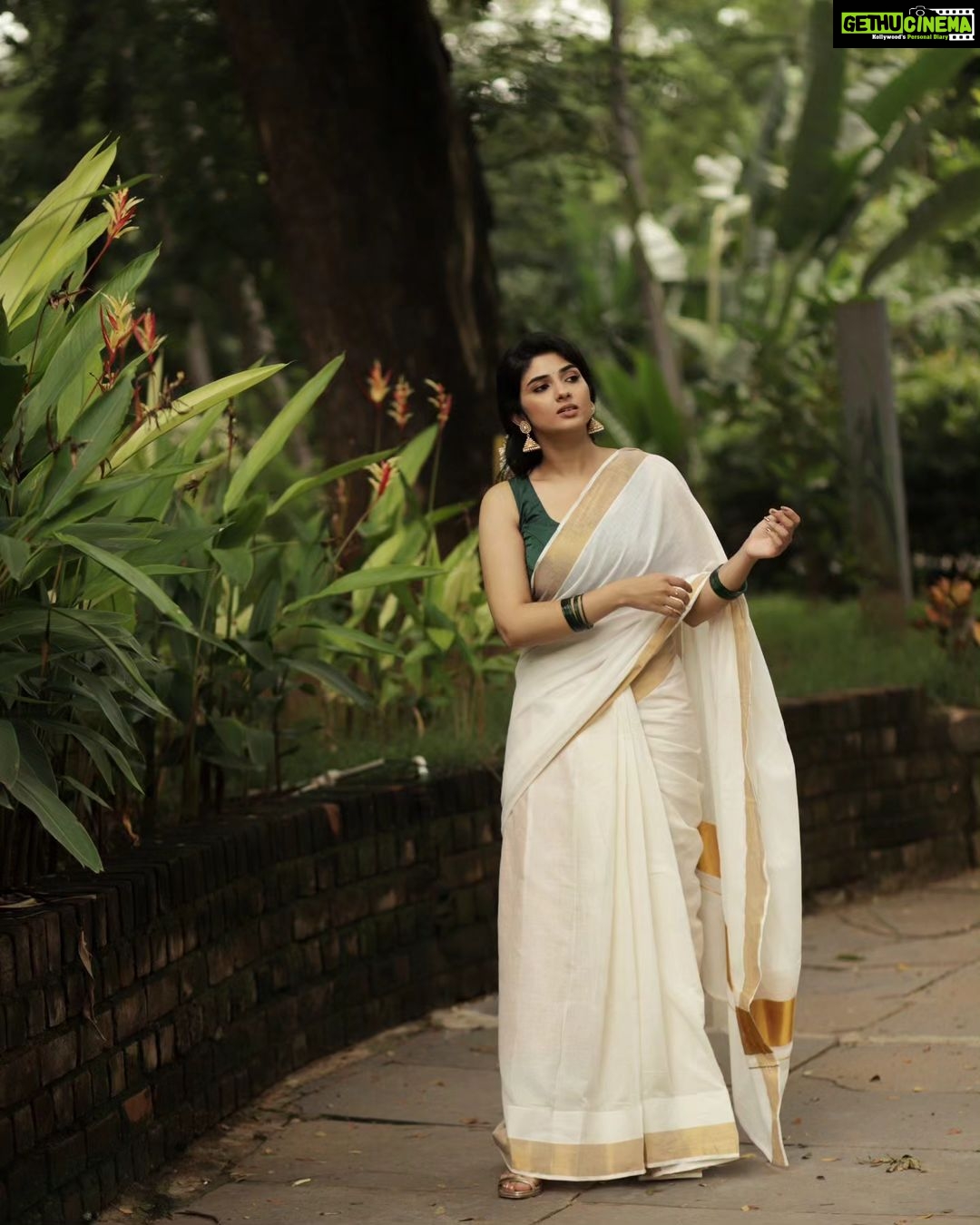 Pragya Nagra Instagram - Onam Ashamsakal 2023 ✨️ @pragyanagra Outfit: @devyash_designs Muah: @makeup_bhavani #onamspecial #style #love #instagood #like #photography #beautiful #photooftheday #follow #instagram #picoftheday #malayalam #bhfyp #kerala #mallu #instadaily #me #likeforlikes #smile #ootd #followme #beautiful #mallugram #mallu #2023 #onam #onamspecial #fashionstyle #photo #teamimpressionsstudio Chennai