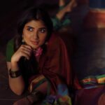 Pragya Nagra Instagram - The wait ! Featuring @pragyanagra from #nadhikalilsundariyamuna Dop @chitrapriyadarshini MUA @m.m_by_madonna Saree @ithal.india