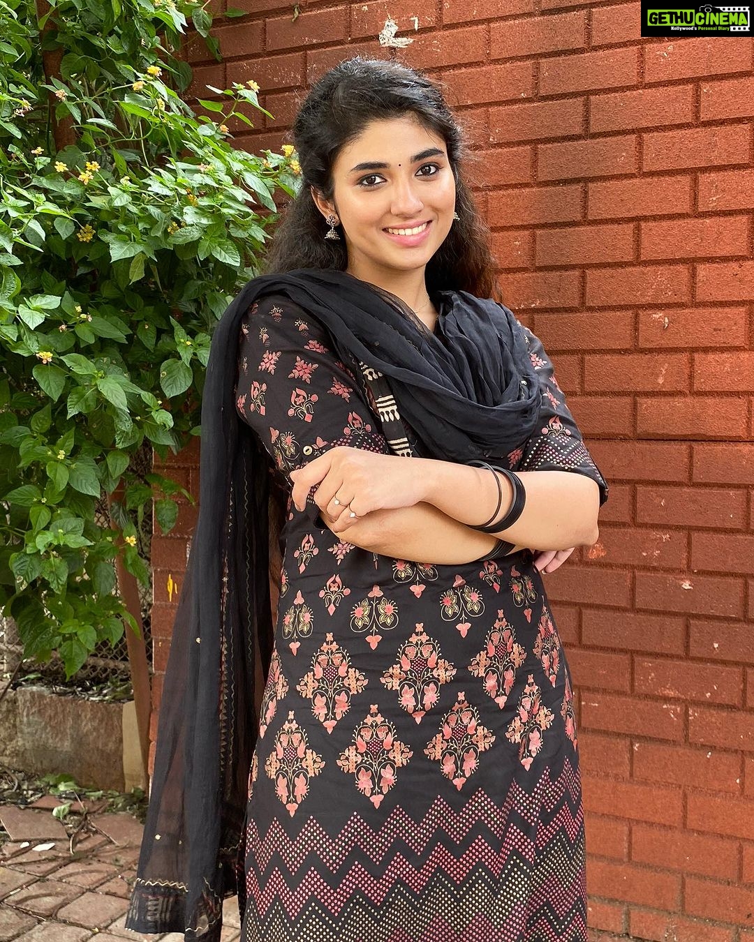 Pragya Nagra Instagram - ✨Fireflies💫 Costume Designer @vasukibhaskar #telugugirls #telugumemes #teluguammayi #teluguactress #tamilgirls #telugugirl #telugucinema #teluguboys #keralagirls #tollywood #biggbosstelugu #telugureels #uppena #hyderabad #andhrapradesh #telangana #telugustatus #teluguhot #tamilponnu #telugumovies #telugusongs #maheshbabu #krithishetty #vijaydevarakonda #telugubgm #buchibabusana #alluarjun #teluguwhatsappstatus #samantha #tamilheroine Ramoji Film City Hyderabad