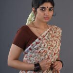 Pragya Nagra Instagram - Vintage🌺 #telugugirls #telugumemes #teluguammayi #teluguactress #tamilgirls #telugugirl #telugucinema #teluguboys #keralagirls #tollywood #biggbosstelugu #telugureels #trending #hyderabad #micset #telugustatus #teluguhot #tamilgirl #tamilponnu #telugumovies #telugusongs #maheshbabu #telugupeople #vijaydevarakonda #telugubgm #bollywood #alluarjun #teluguwhatsappstatus #samantha #tamilheroine