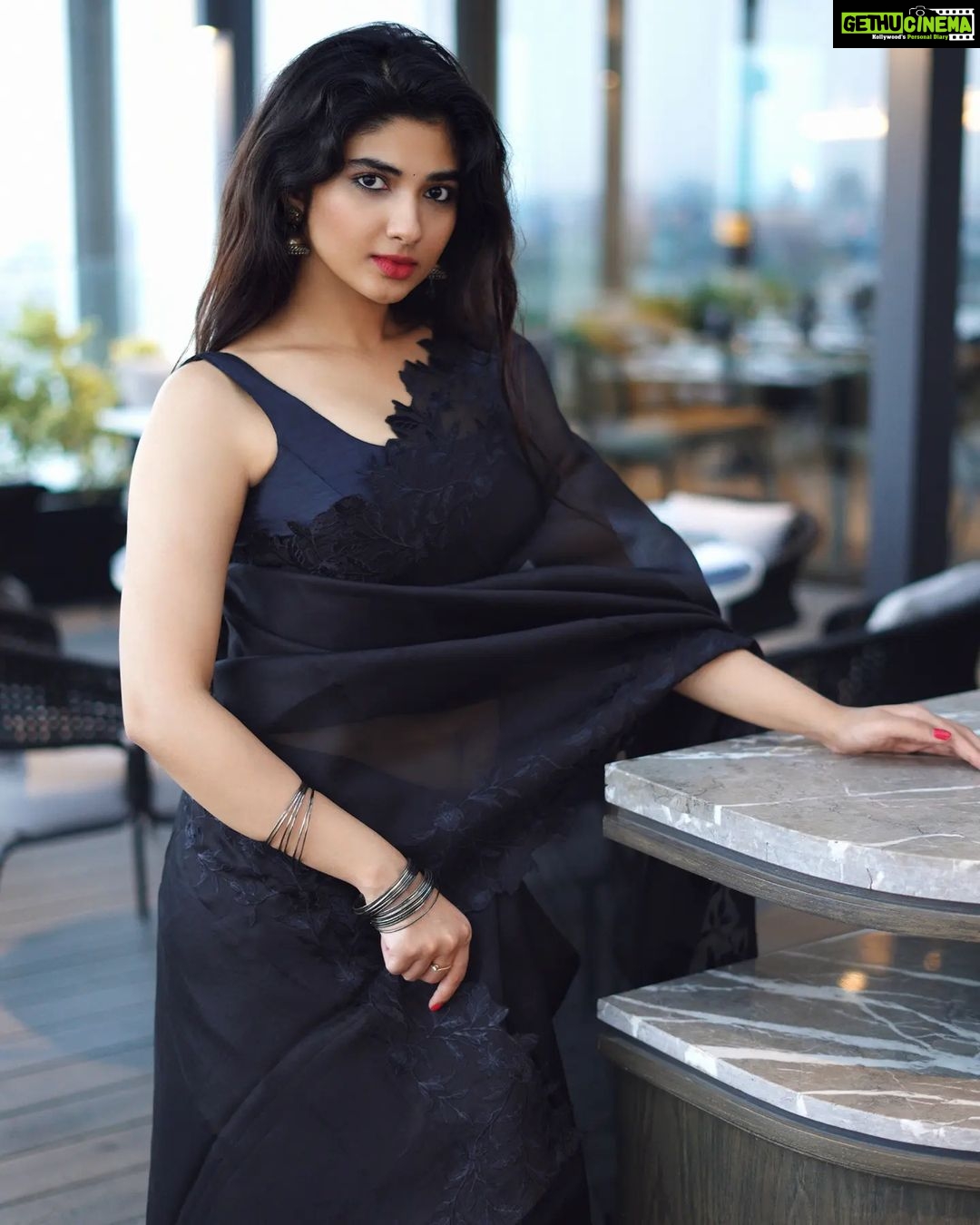 Pragya Nagra Instagram - PC @dxgphotographer @prajithdxg Saree @ange.in Styling @anchita_nagra Location @skycuratedasiandining #telugugirls #telugumemes #teluguammayi #teluguactress #tamilgirls #telugugirl #telugucinema #teluguboys #keralagirls #tollywood #biggbosstelugu #telugureels #trending #hyderabad #micset #telugustatus #teluguhot #tamilgirl #tamilponnu #telugumovies #telugusongs #maheshbabu #telugupeople #vijaydevarakonda #telugubgm #bollywood #alluarjun #teluguwhatsappstatus #samantha #tamilheroine
