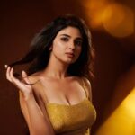 Pragya Nagra Instagram - ✨️GOLDEN GIRL✨️ STARRING @pragyanagra Photography and post production @plan.b.actions by @jibinartist Styling @styled_by_arundev Wearing @devraagh Makeup: @makeup_by_shibinantony Studio @maxxocreative , @studio_maxxo PR @maxxo_celebrity Special thanks to @huwais.majeed #telugugirls #telugumemes #teluguammayi #teluguactress #tamilgirls #telugugirl #telugucinema #teluguboys #keralagirls #tollywood #biggbosstelugu #telugureels #trending #hyderabad #andhrapradesh #telugustatus #teluguhot #tamilgirl #tamilponnu #telugumovies #telugusongs #maheshbabu #telugupeople #vijaydevarakonda #telugubgm #bollywood #alluarjun #teluguwhatsappstatus #samantha #tamilheroine