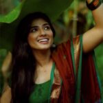 Pragya Nagra Instagram - Dew drop Muse @pragyanagra MUA @m.m_by_madonna Saree @chitrapriyadarshini Dop @chitrapriyadarshini