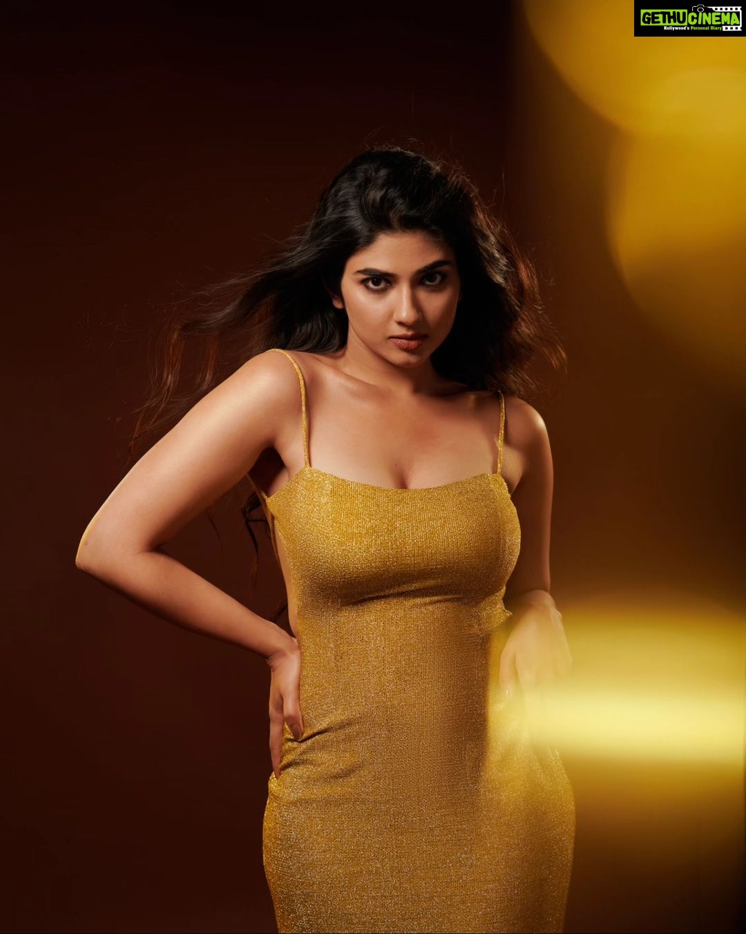 Pragya Nagra Instagram - ✨️GOLDEN GIRL✨️ STARRING @pragyanagra Photography and post production @plan.b.actions by @jibinartist Styling @styled_by_arundev Wearing @devraagh Makeup: @makeup_by_shibinantony Studio @maxxocreative , @studio_maxxo PR @maxxo_celebrity Special thanks to @huwais.majeed #telugugirls #telugumemes #teluguammayi #teluguactress #tamilgirls #telugugirl #telugucinema #teluguboys #keralagirls #tollywood #biggbosstelugu #telugureels #trending #hyderabad #andhrapradesh #telugustatus #teluguhot #tamilgirl #tamilponnu #telugumovies #telugusongs #maheshbabu #telugupeople #vijaydevarakonda #telugubgm #bollywood #alluarjun #teluguwhatsappstatus #samantha #tamilheroine
