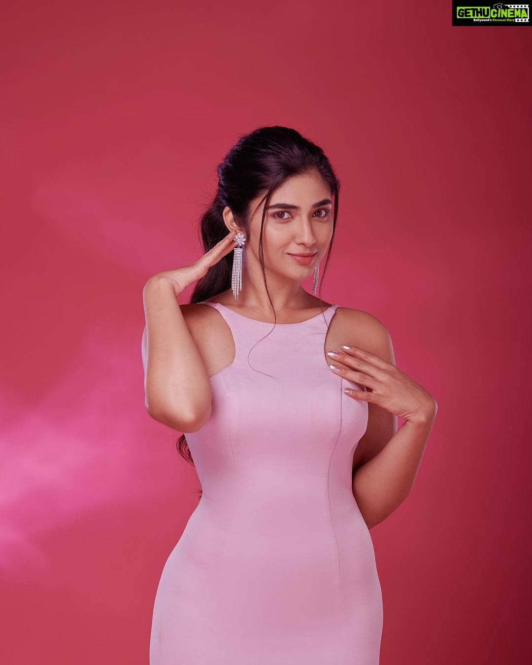 Pragya Nagra Instagram - Mermaid Barbie🧜🏻♀️ STARRING @pragyanagra Photography and post production @plan.b.actions by @jibinartist Styling @styled_by_arundev Wearing @devraagh Makeup: @makeup_by_shibinantony Studio @maxxocreative , @studio_maxxo PR @maxxo_celebrity Special thanks to @huwais.majeed #keralagirls #malayaligirl #malayalamcinema #malayalammovie #onam #telugugirls #teluguammayi #teluguactress #tamilgirls #telugugirl #telugucinema#tollywood #biggbosstelugu #telugureels #trending #hyderabad #telugustatus #teluguhot #tamilgirl #tamilponnu #telugumovies #telugusongs #telugubgm #samantha #tamilheroine