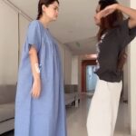 Prakruti Mishra Instagram - Got admitted for the 1st time in a hospital and bestie trying to be a live meme 🤌🏻 What has happened and what not will share details soon till then enjoy the reel ❤️‍🩹