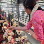 Pranitha Subhash Instagram - Offering Pooja on the occasion of Naga Panchami today 🙏🏻