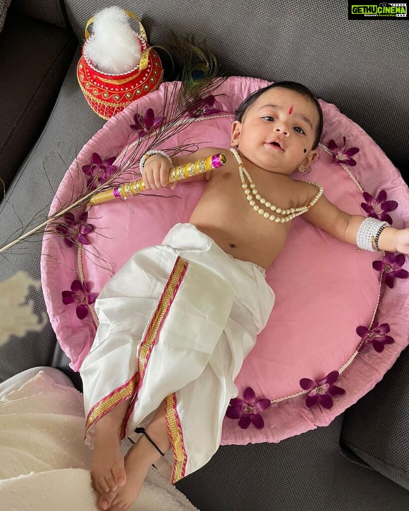 Pranitha Subhash Instagram - Happy Krishna Janmashtami! Picture from Last Year ❤️