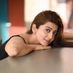 Pranitha Subhash Instagram - Cold cold Heart 🎵