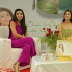 Pranitha Subhash Instagram - A lovely morning at Simple Namdari’s. Chai and Charchalu with their loyal customers 💚